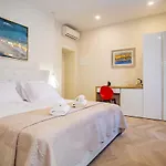Affittacamere Best4stay Luxury 4*