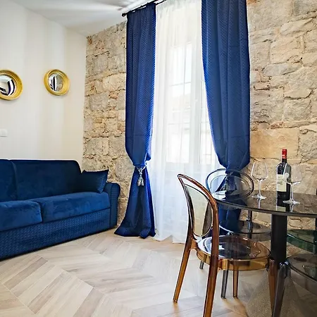 Best4stay Luxury Σπλιτ